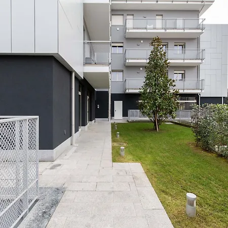 Cenisio 12 Apartman *